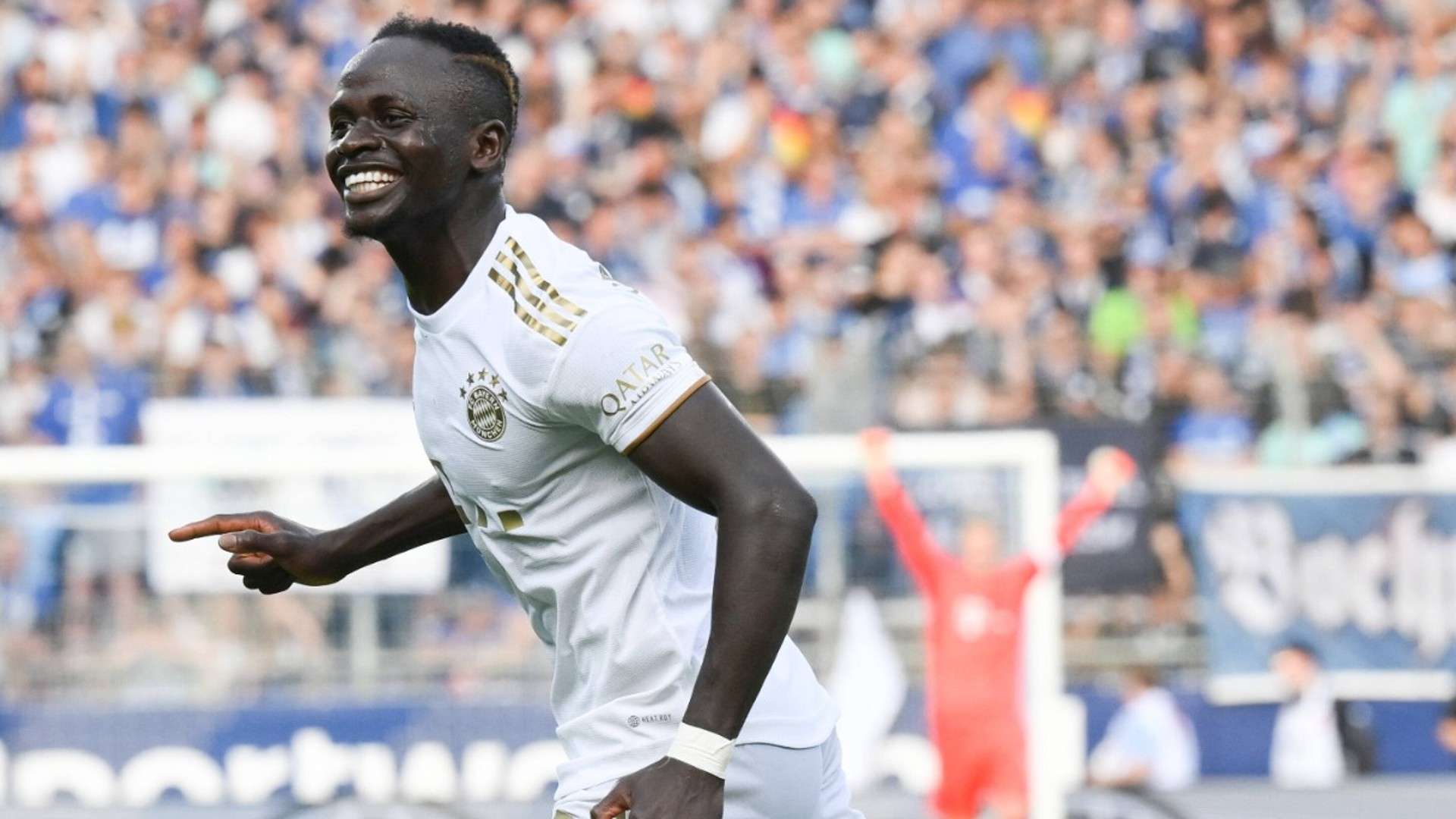 足坛传奇6号球衣的背后故事与惠特克的辉煌成就